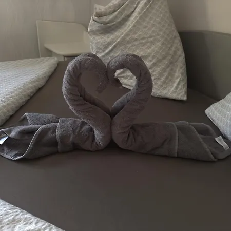 Rózsa Apartamento Alsóörs